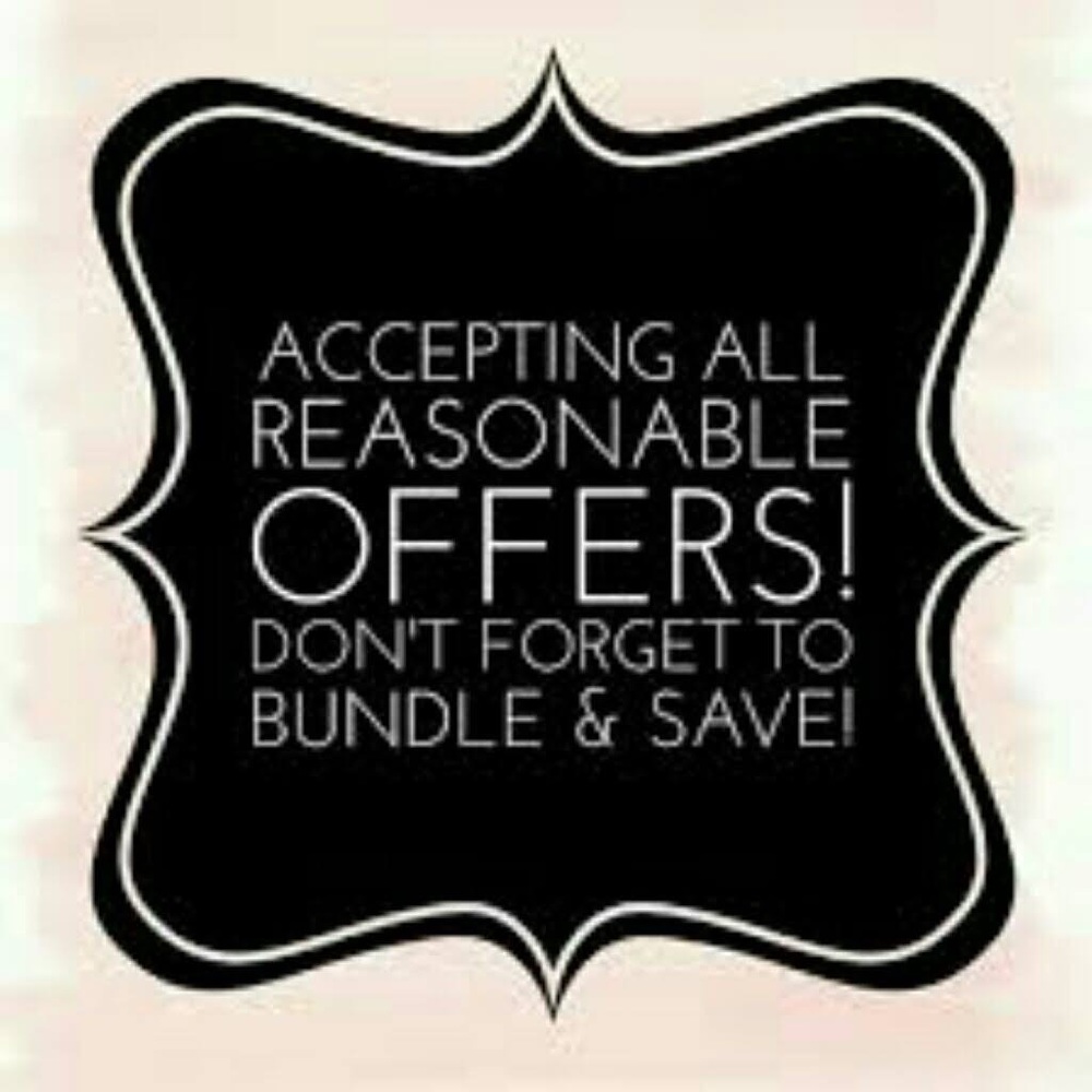 I’m accepting any reasonable offers better deals if you bundle your likes💗 - Picture 1 of 1